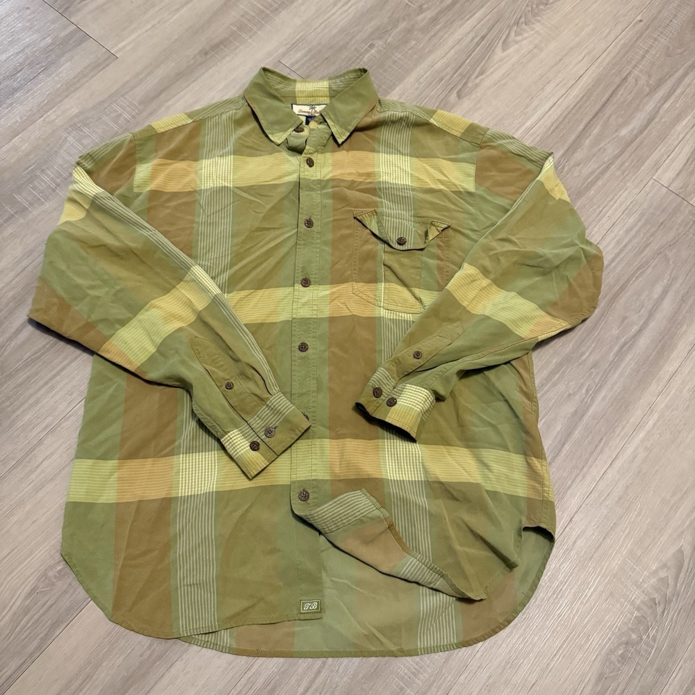 Tommy Bahama Shirt‎ Mens M Green Plaid Pockets 100% Silk Short Sleeve Button Up